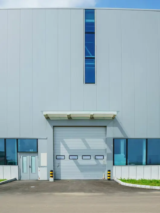 The Essential Features and Cost Insights of Quality Commercial Glass Garage Doors for Your Business